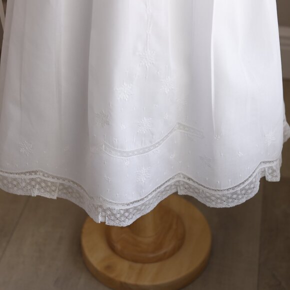 RARE Style Baby Girl's White Heirloom Gown Feltman Brothers Size 6/9 Months NWT - Picture 6 of 10